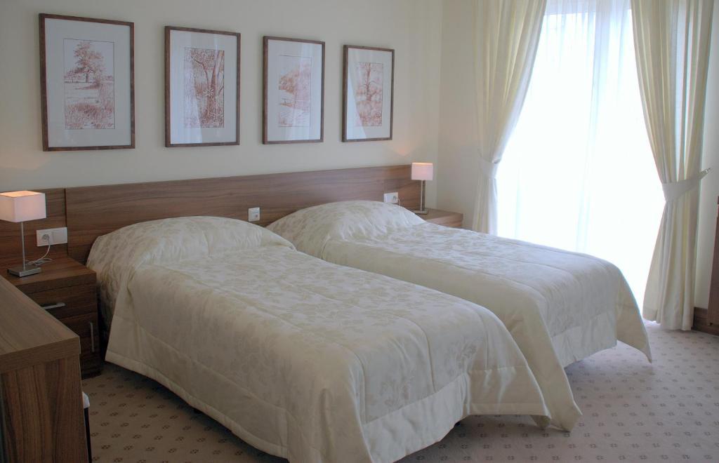 Hotel Termy Palacowe Naleczow Bilik gambar