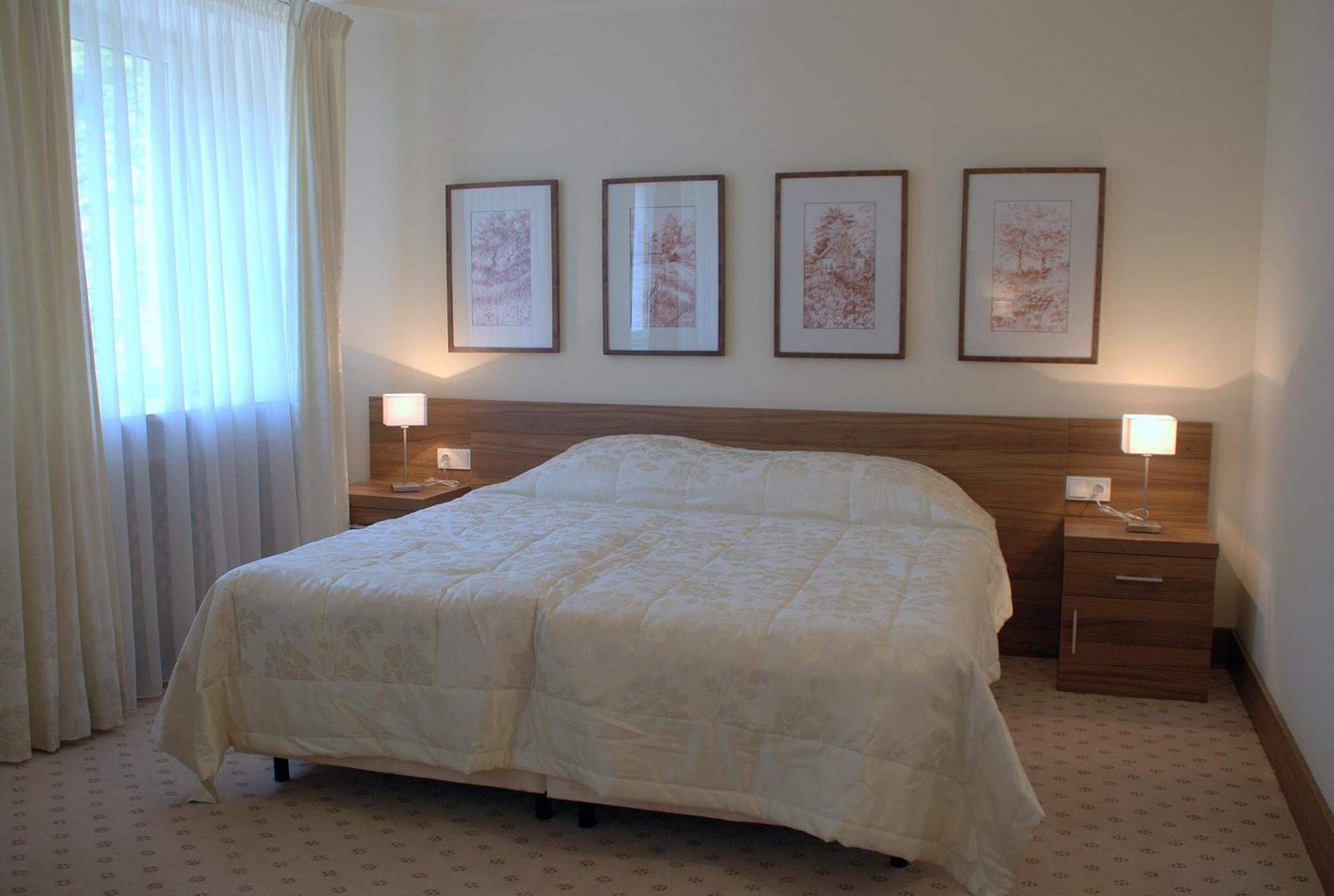 Hotel Termy Palacowe Naleczow Luaran gambar